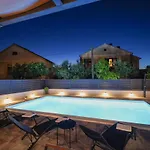 Todi With Private Heated Pool & Wellness Villa Zára