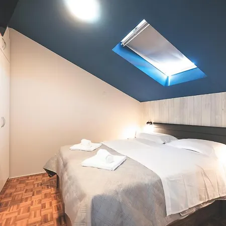 Todi With Private Heated Pool & Wellness וילה *