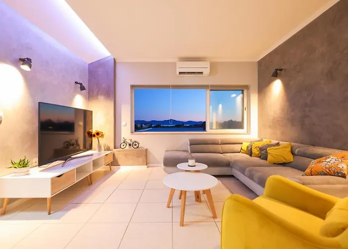 Todi וילה זאדאר