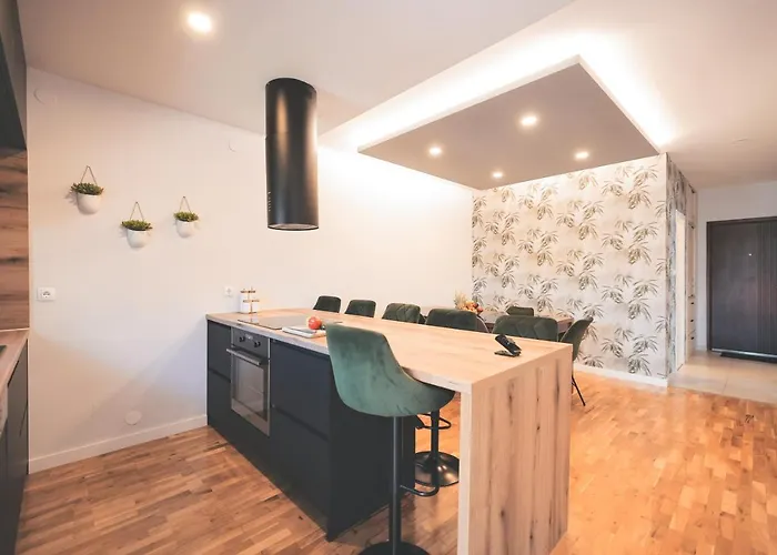 וילה Todi זאדאר