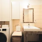 Todi With Private Heated Pool & Wellness Vila