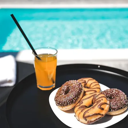 Todi With Private Heated Pool & Wellness Βίλα *